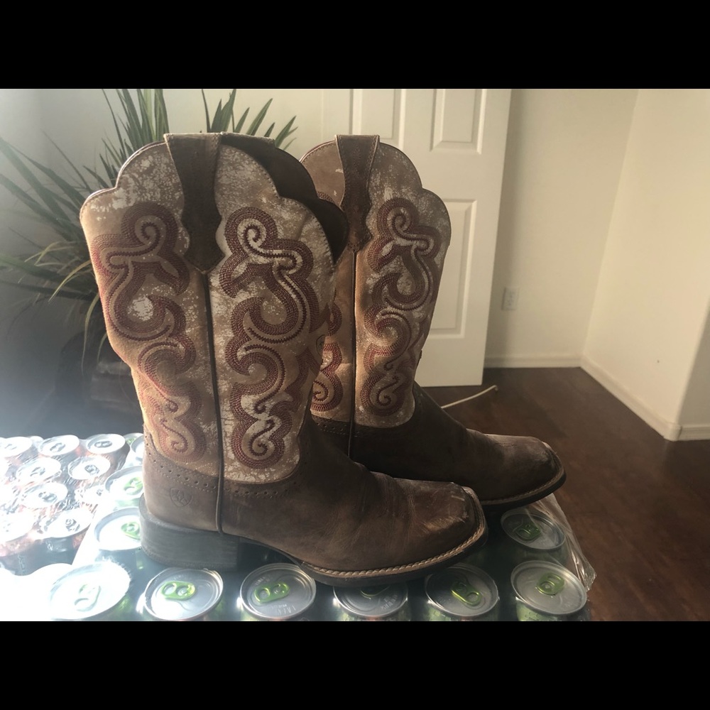 Ariat Women’s Cowgirl Boots